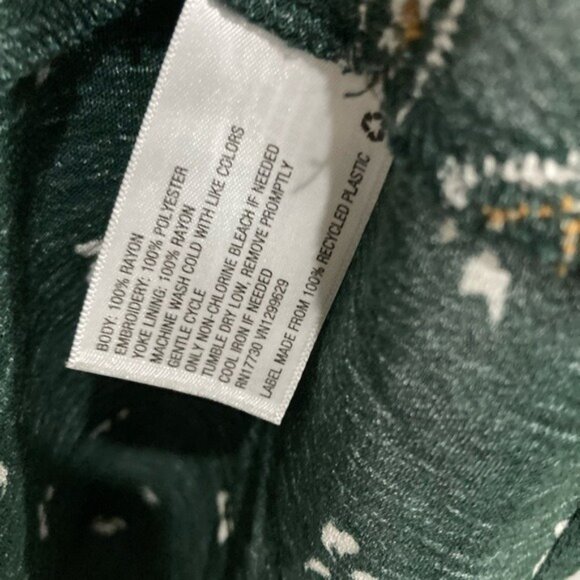 Knox Rose Green Boho Blouse - Picture 5 of 6